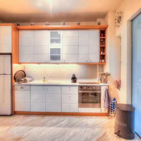 Capo Al Mare Sani Száni-part